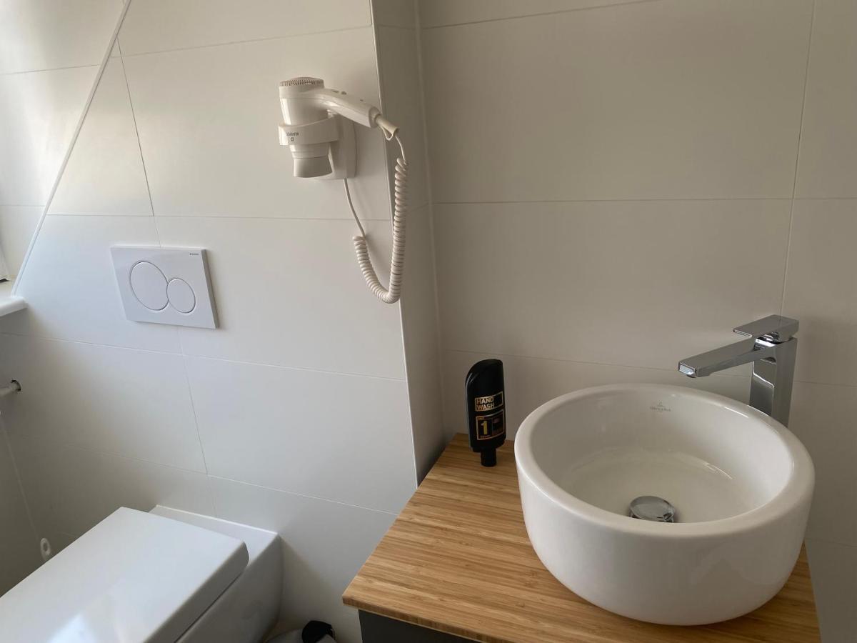 Petite Koenigsallee Self Check-in 3* Düsseldorf