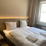 Hotel Petite Koenigsallee Self Check-In