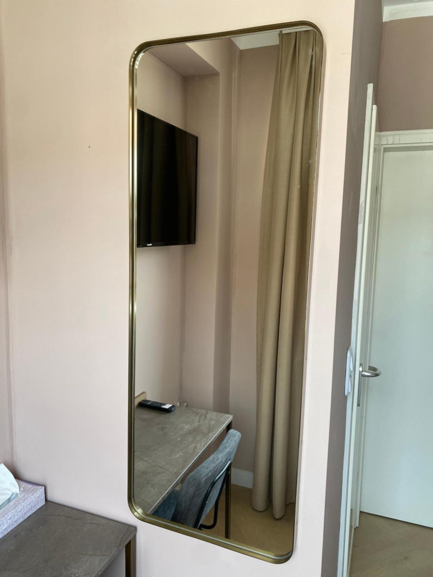 Petite Koenigsallee Self Check-in