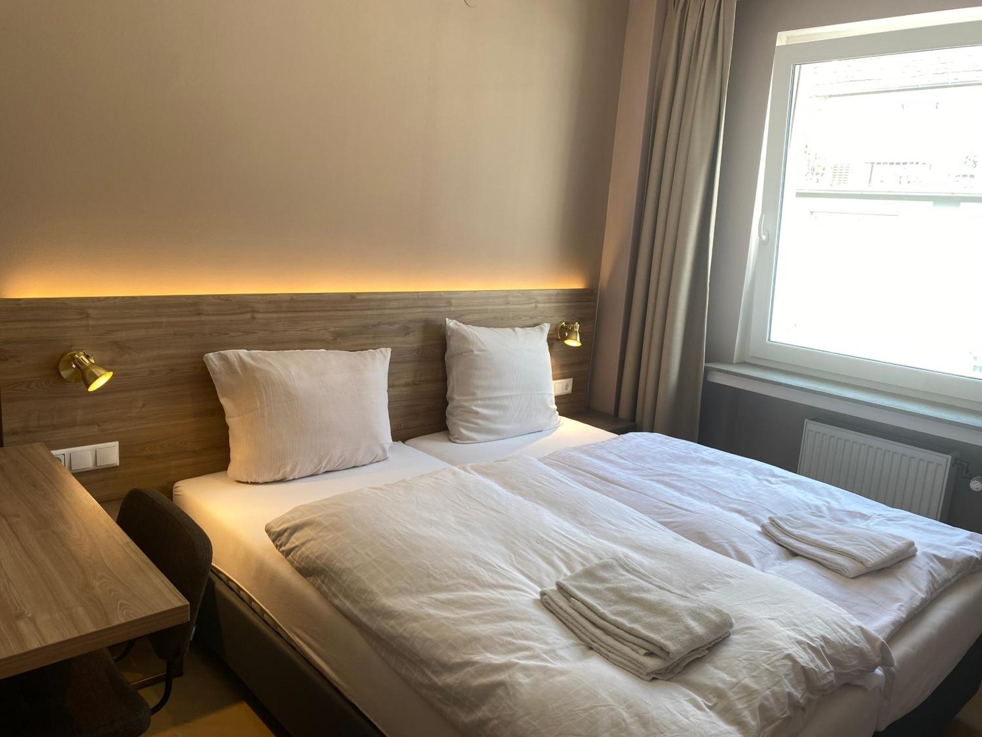 Hotel Petite Koenigsallee Self Check-in