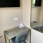 Hotel Petite Koenigsallee Self Check-in