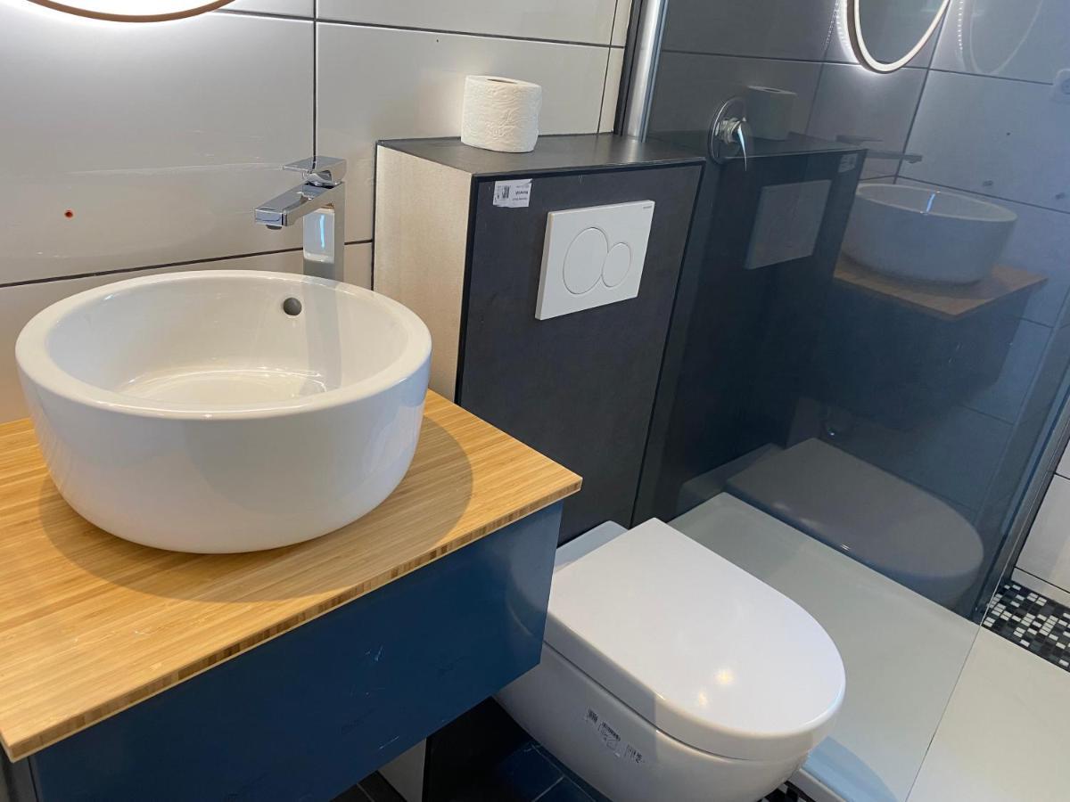 Petite Koenigsallee Self Check-in