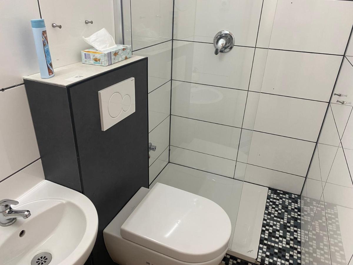 Petite Koenigsallee Self Check-in Hotel